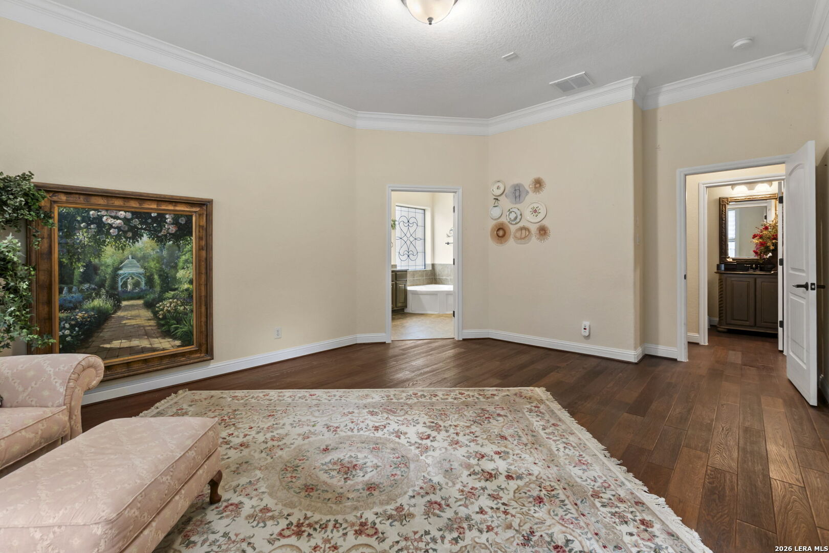 1310 Via Se Villa