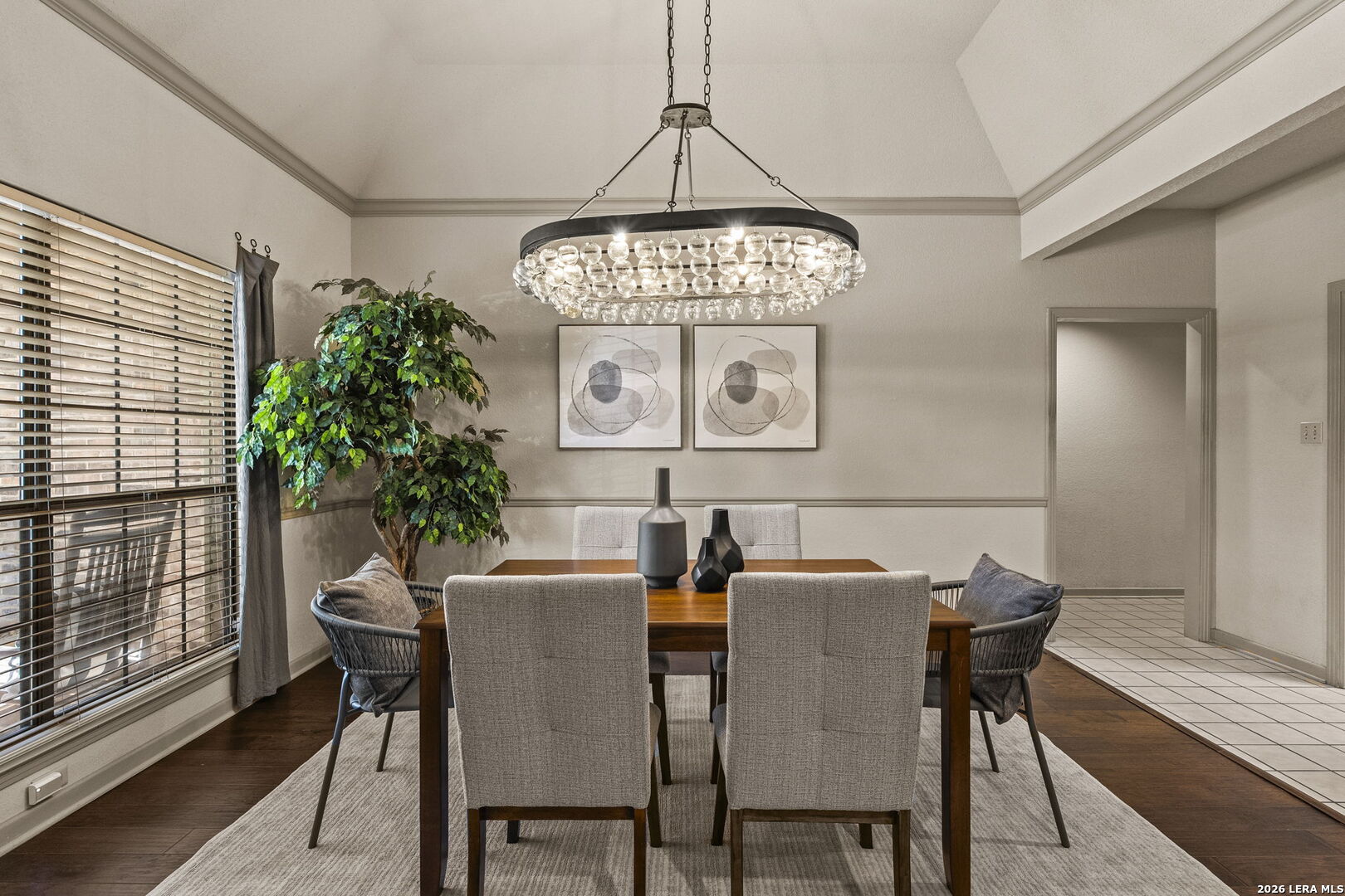 1611 Eagle Point