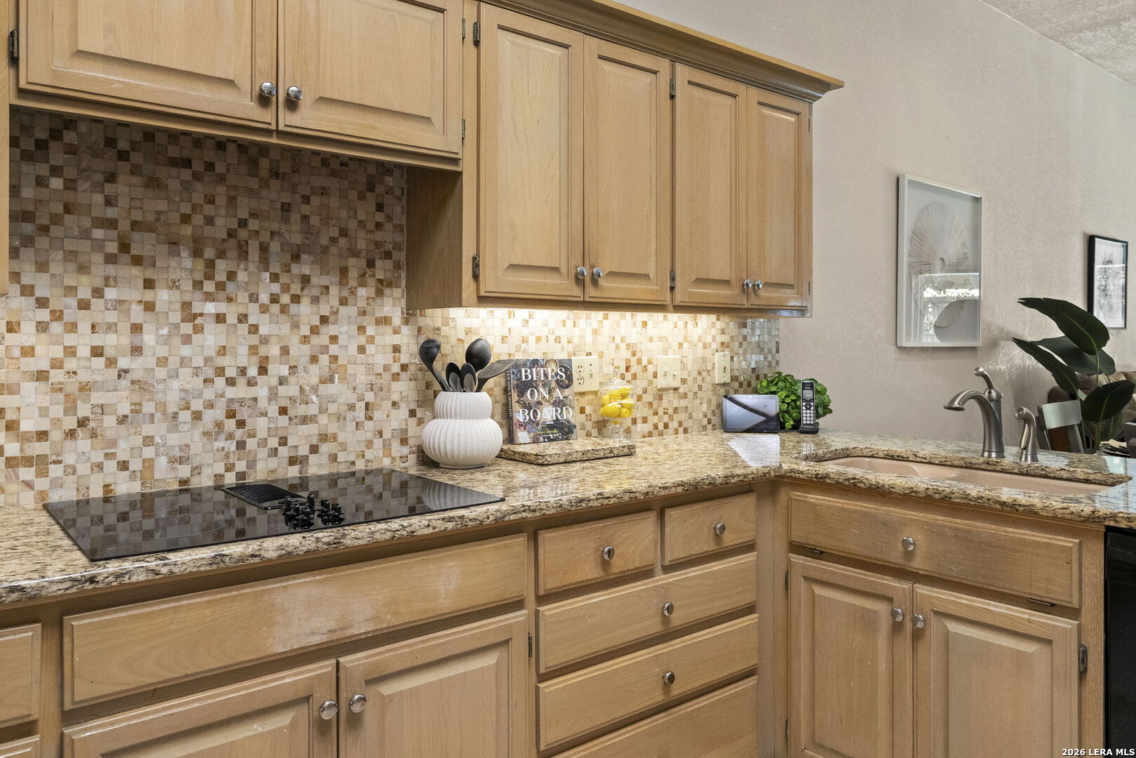 1611 Eagle Point