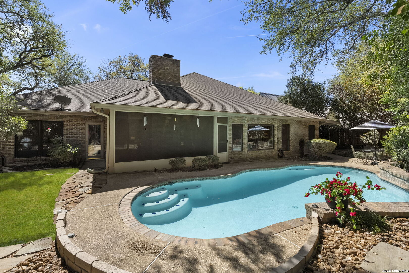 1611 Eagle Point