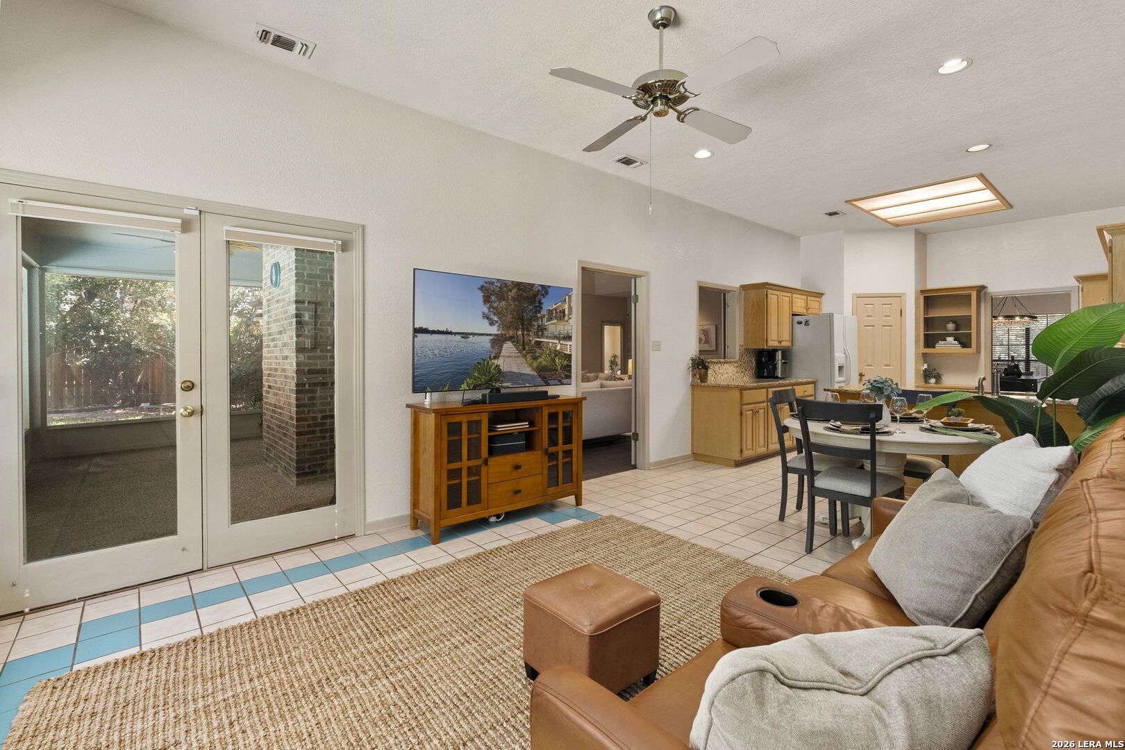 1611 Eagle Point