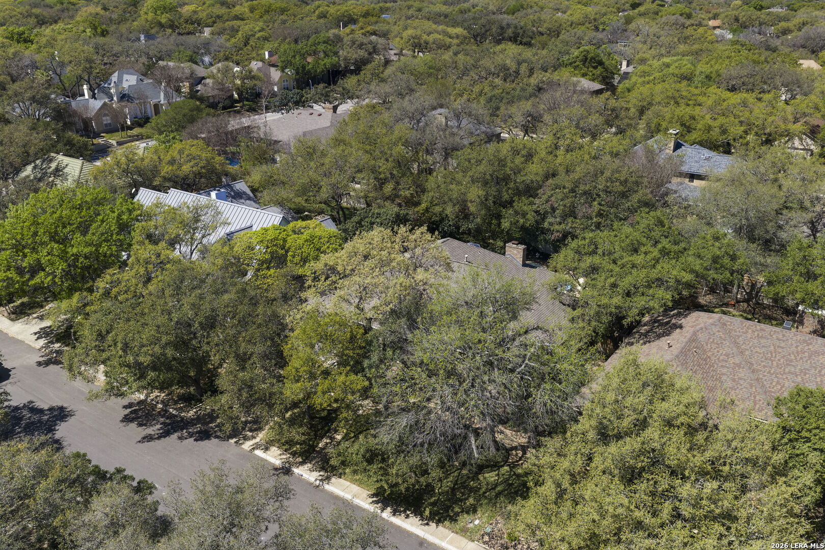 1611 Eagle Point