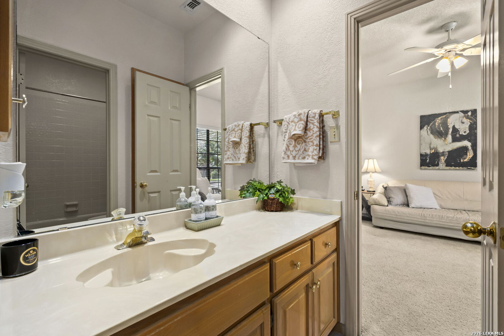 1611 Eagle Point