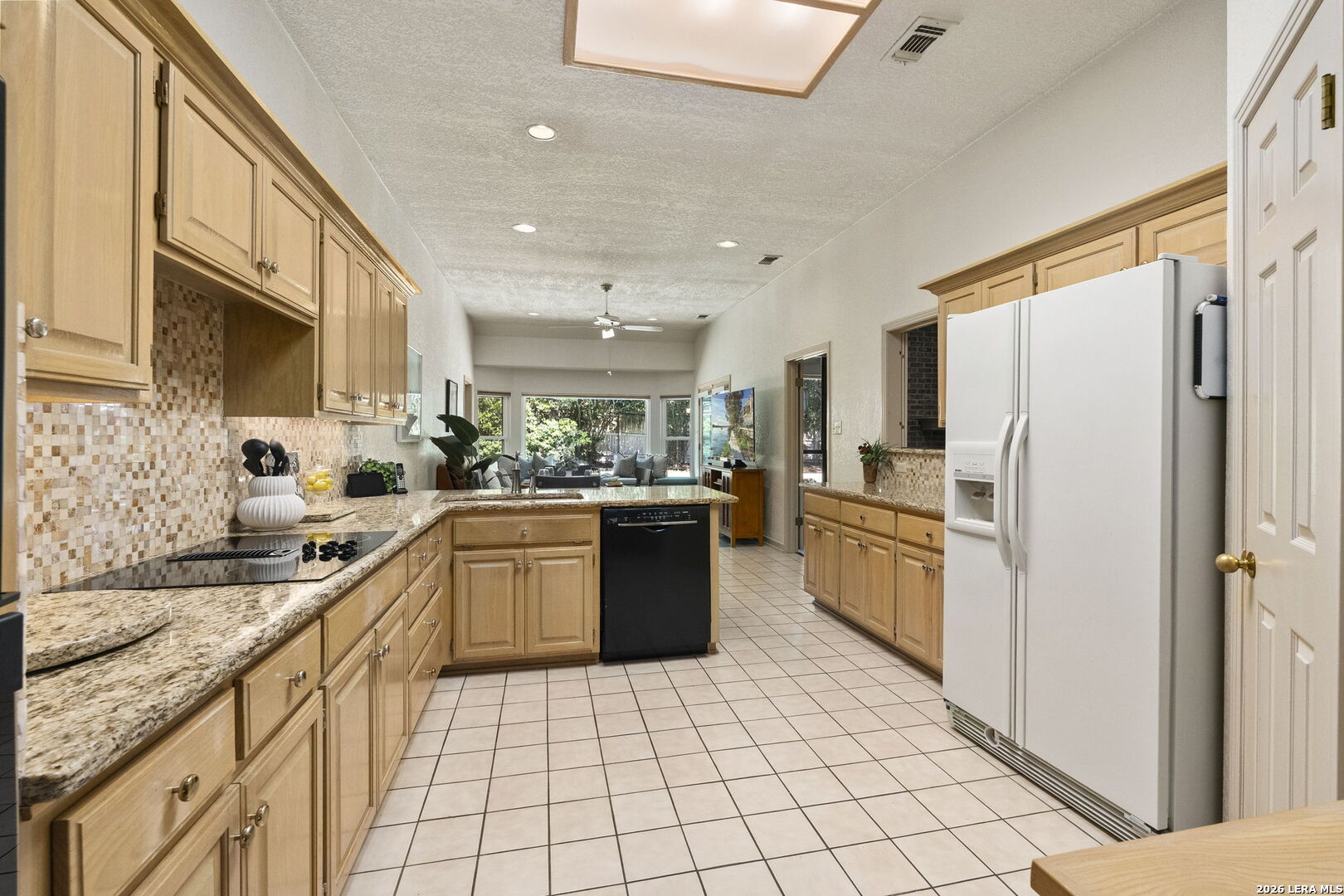 1611 Eagle Point