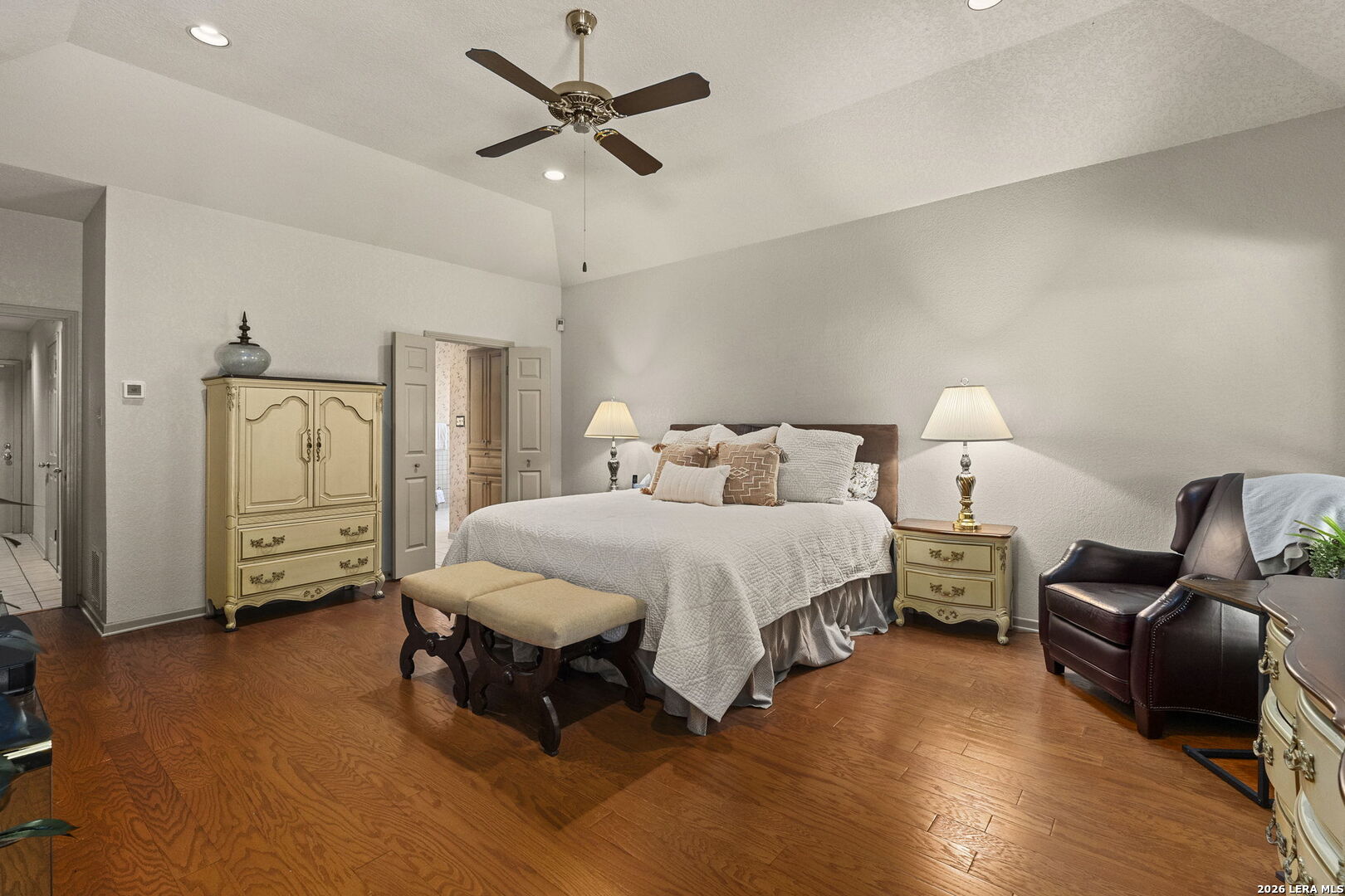 1611 Eagle Point