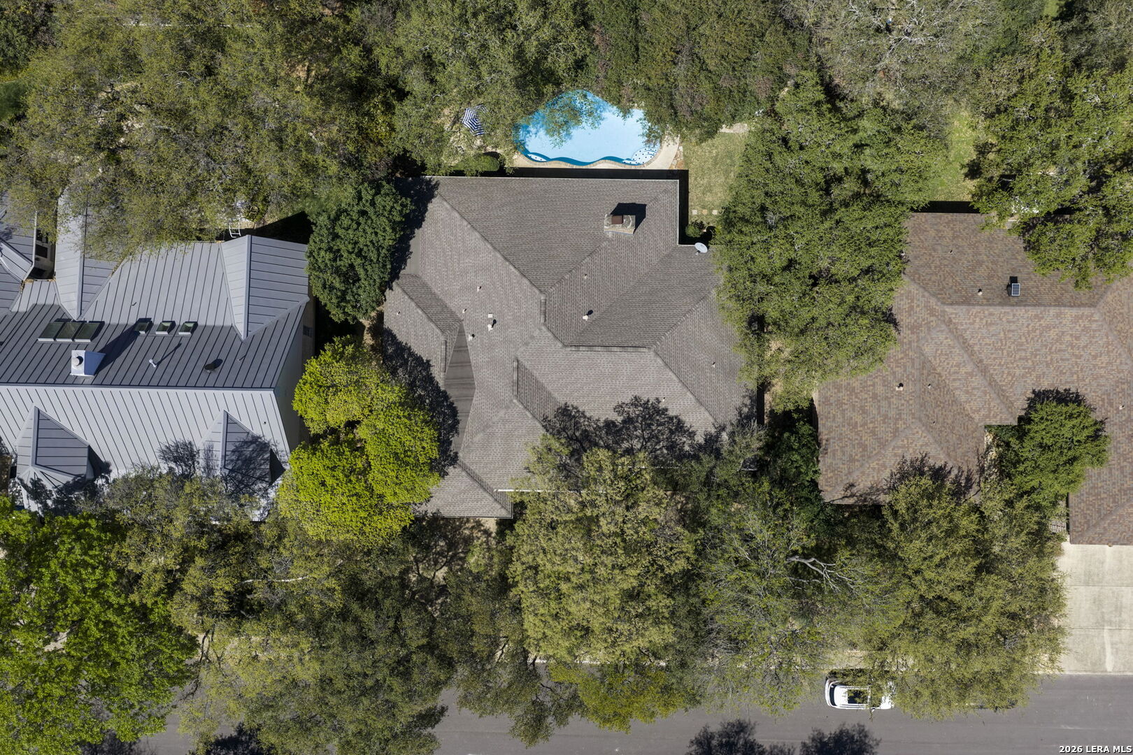 1611 Eagle Point