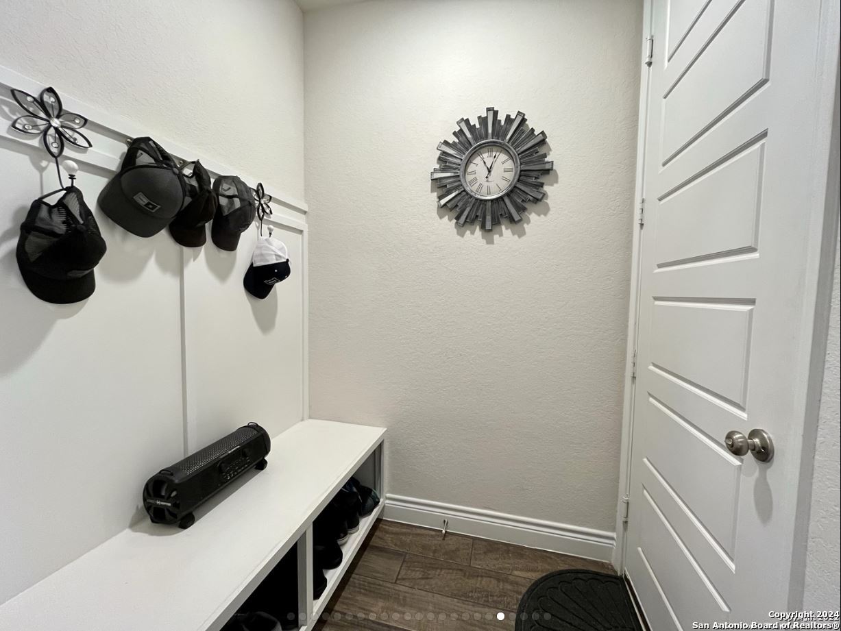 14158 Blind Bandit Creek