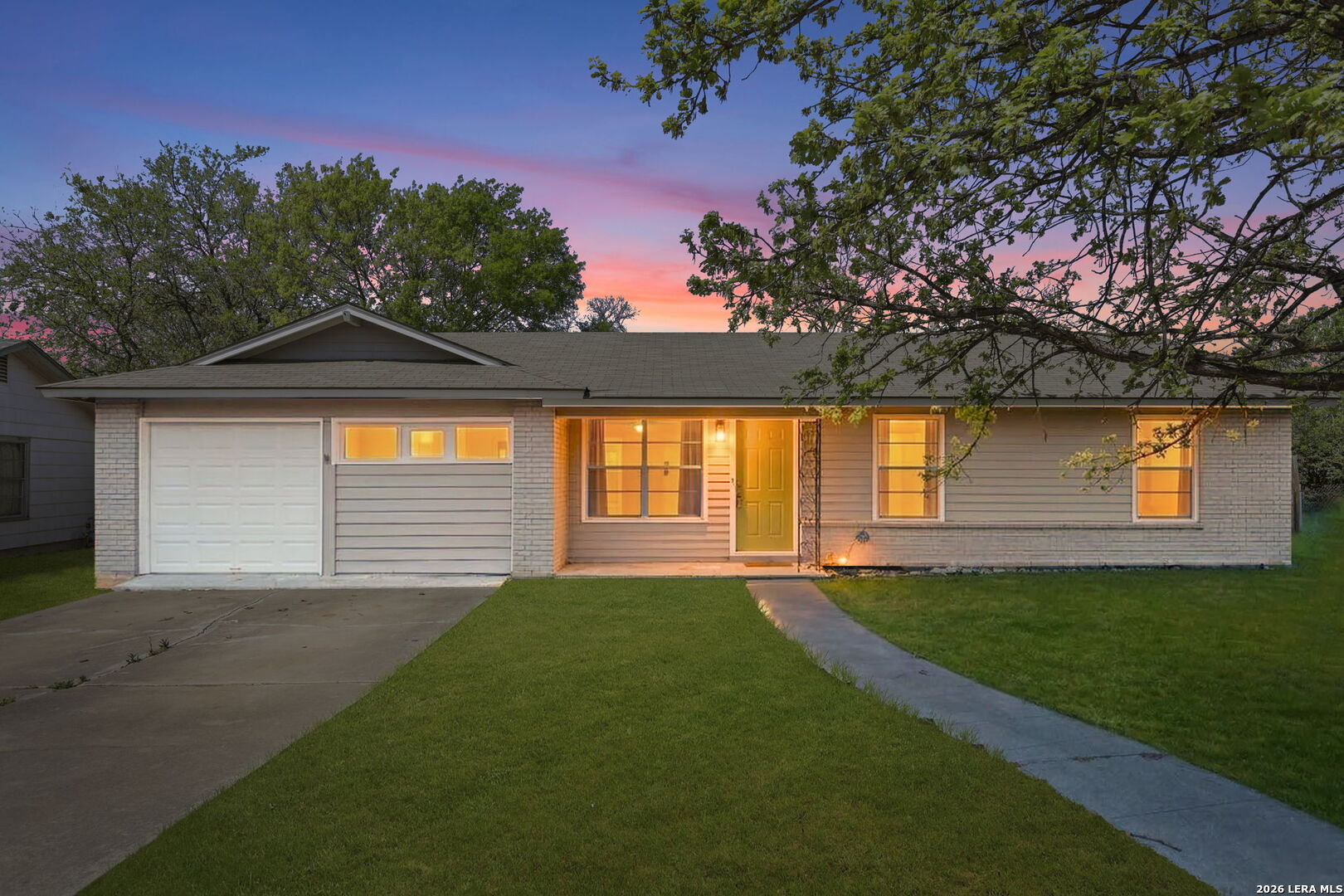 5119 Arrowhead Dr