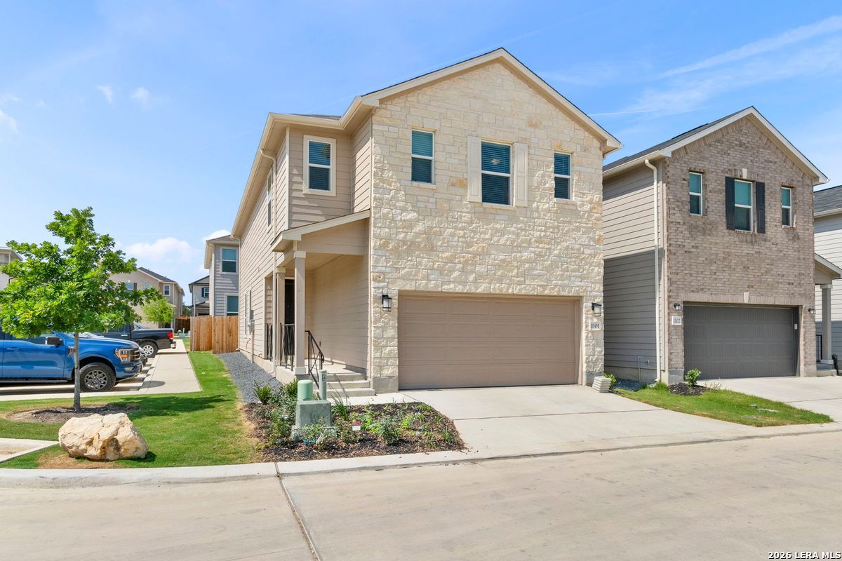 14839 Vance Jackson UNIT 1101