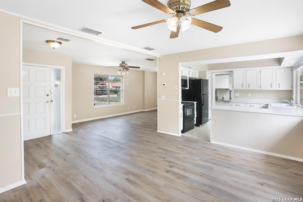 5611 Sir Gareth Dr