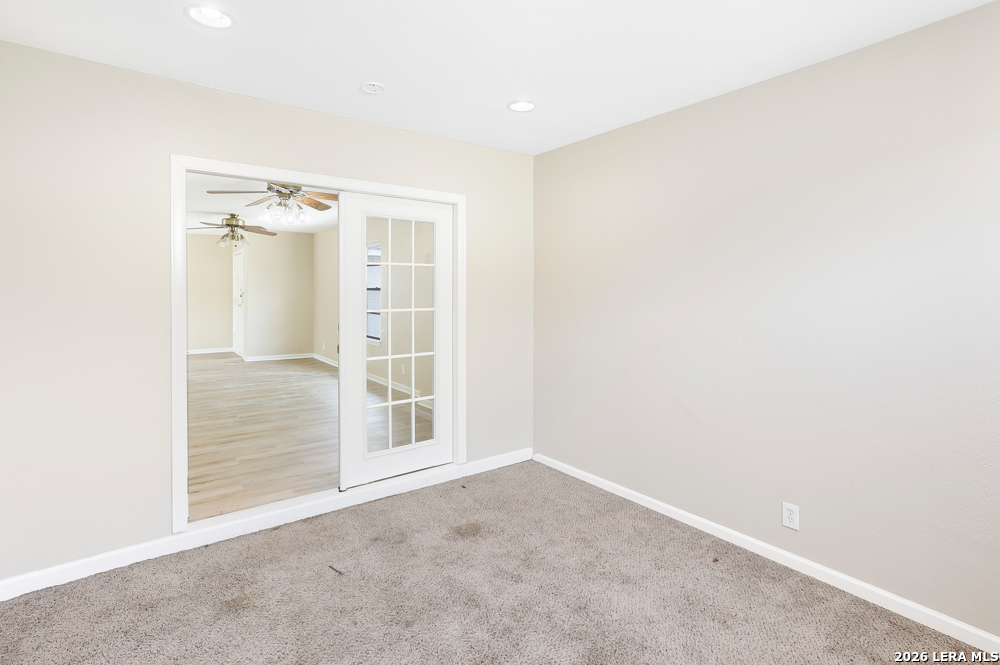 5611 Sir Gareth Dr