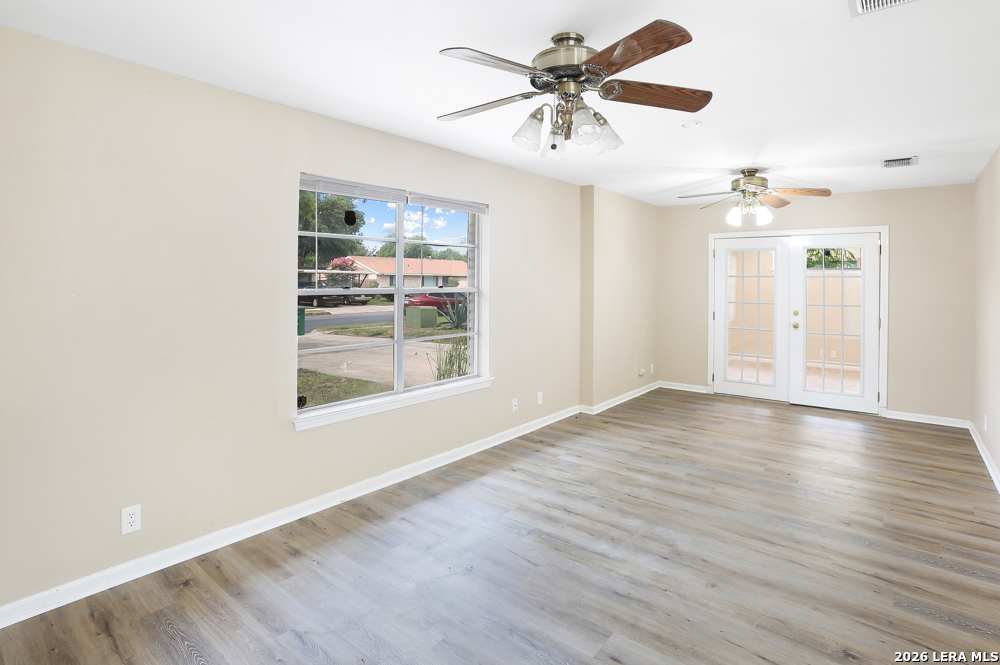 5611 Sir Gareth Dr