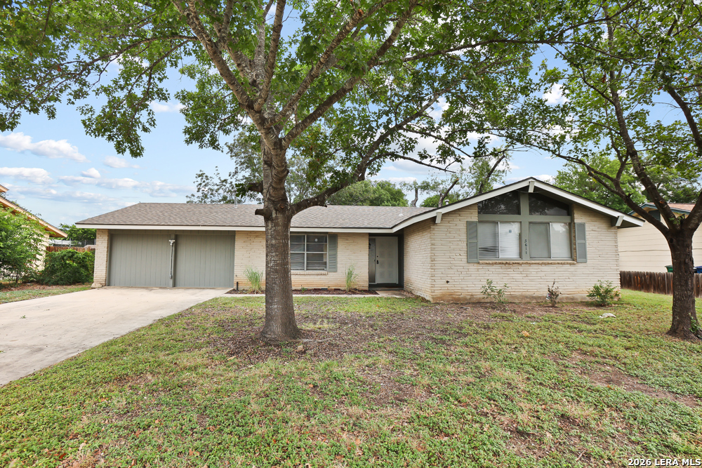 5611 Sir Gareth Dr