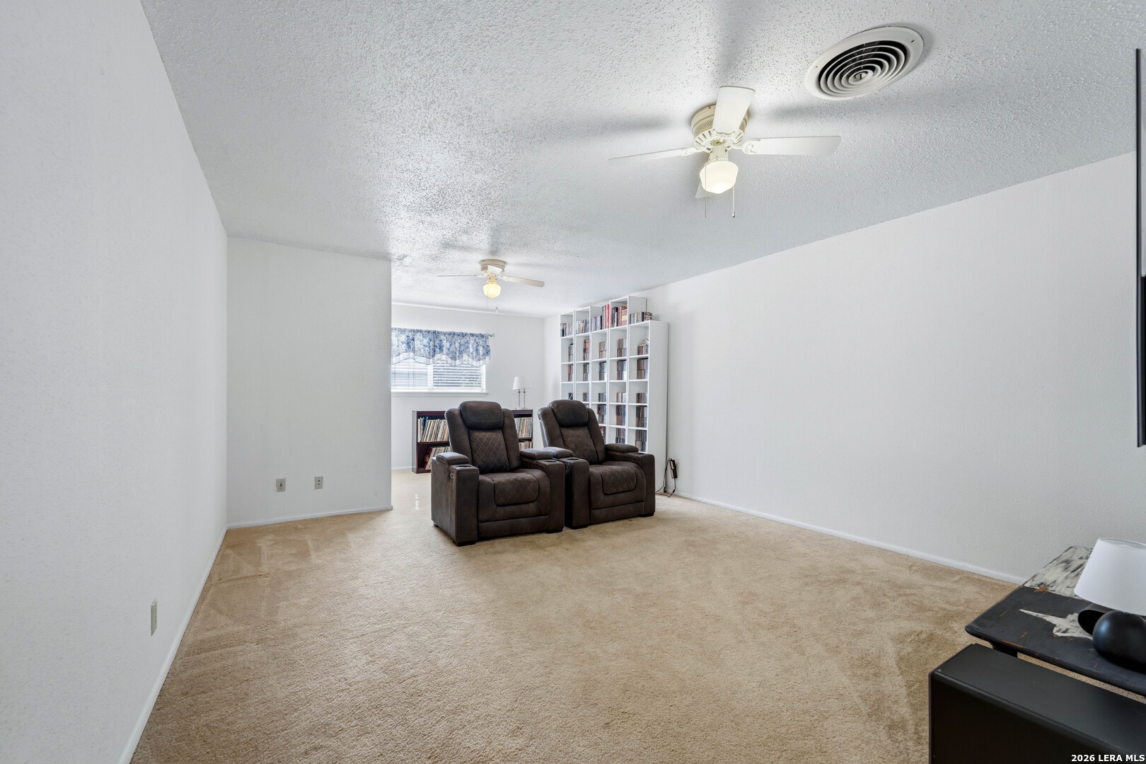 2212 FM 466