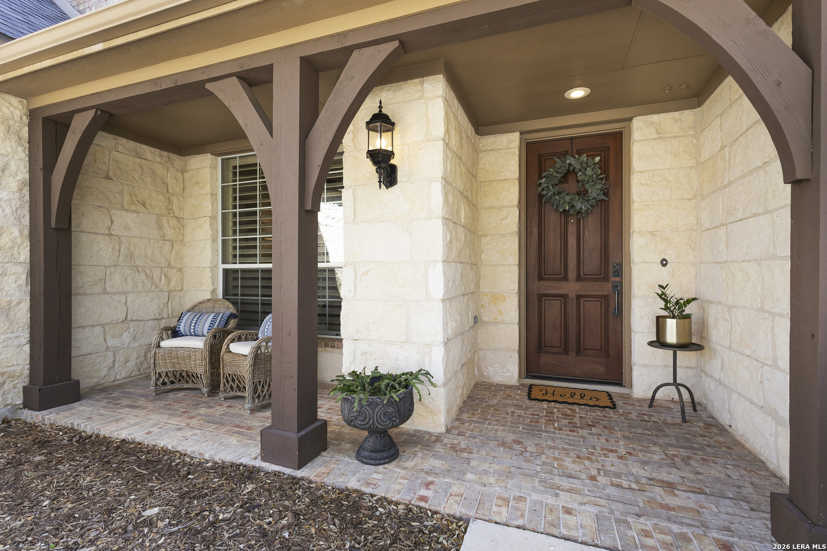 210 NW Bushbuck Path