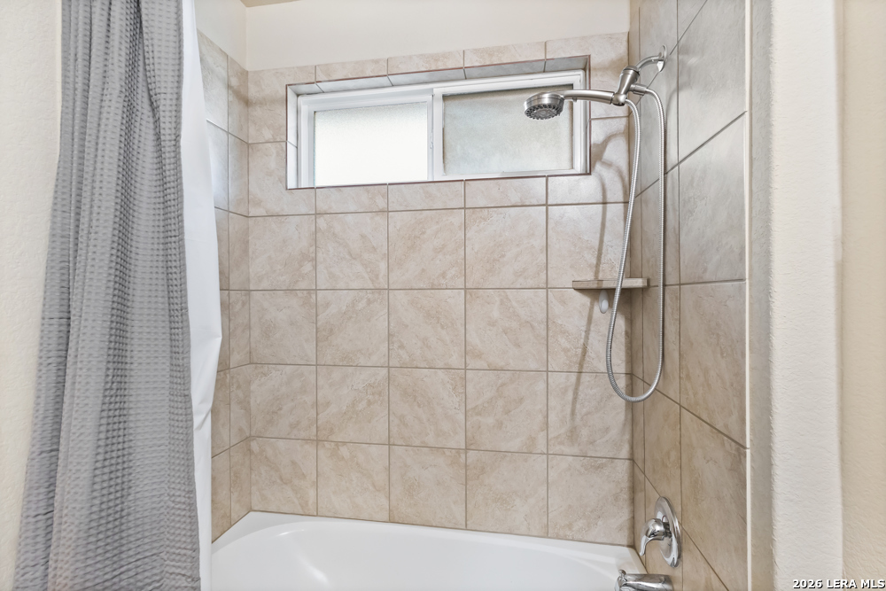 10415 Otoole Bend