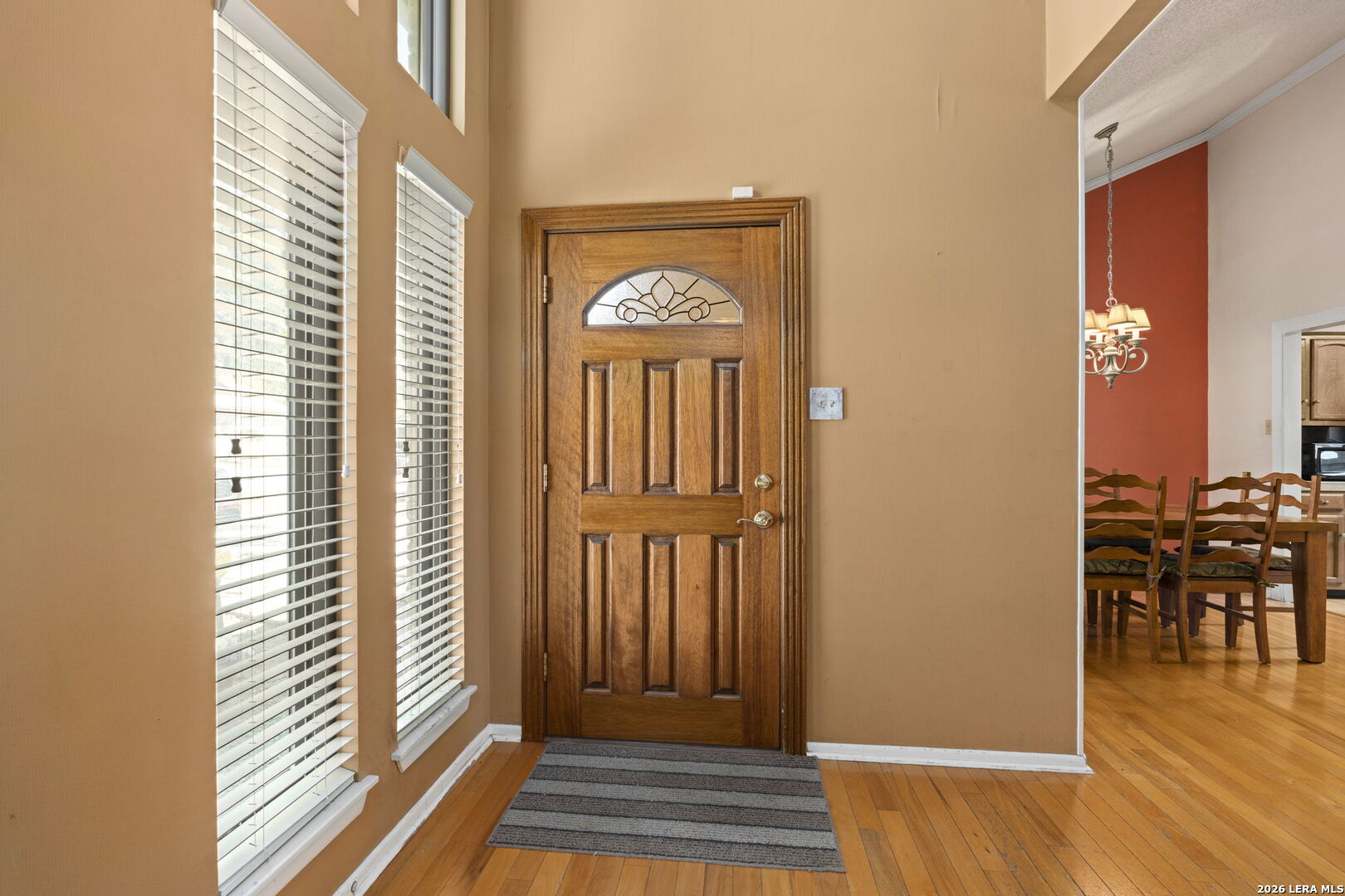 2422 Shadow Cliff St