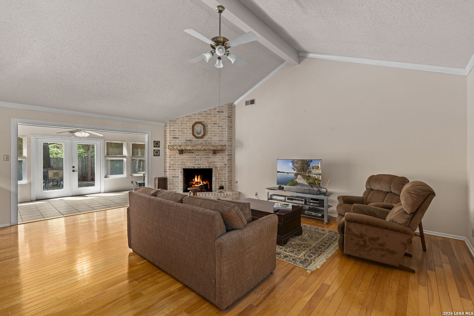 2422 Shadow Cliff St