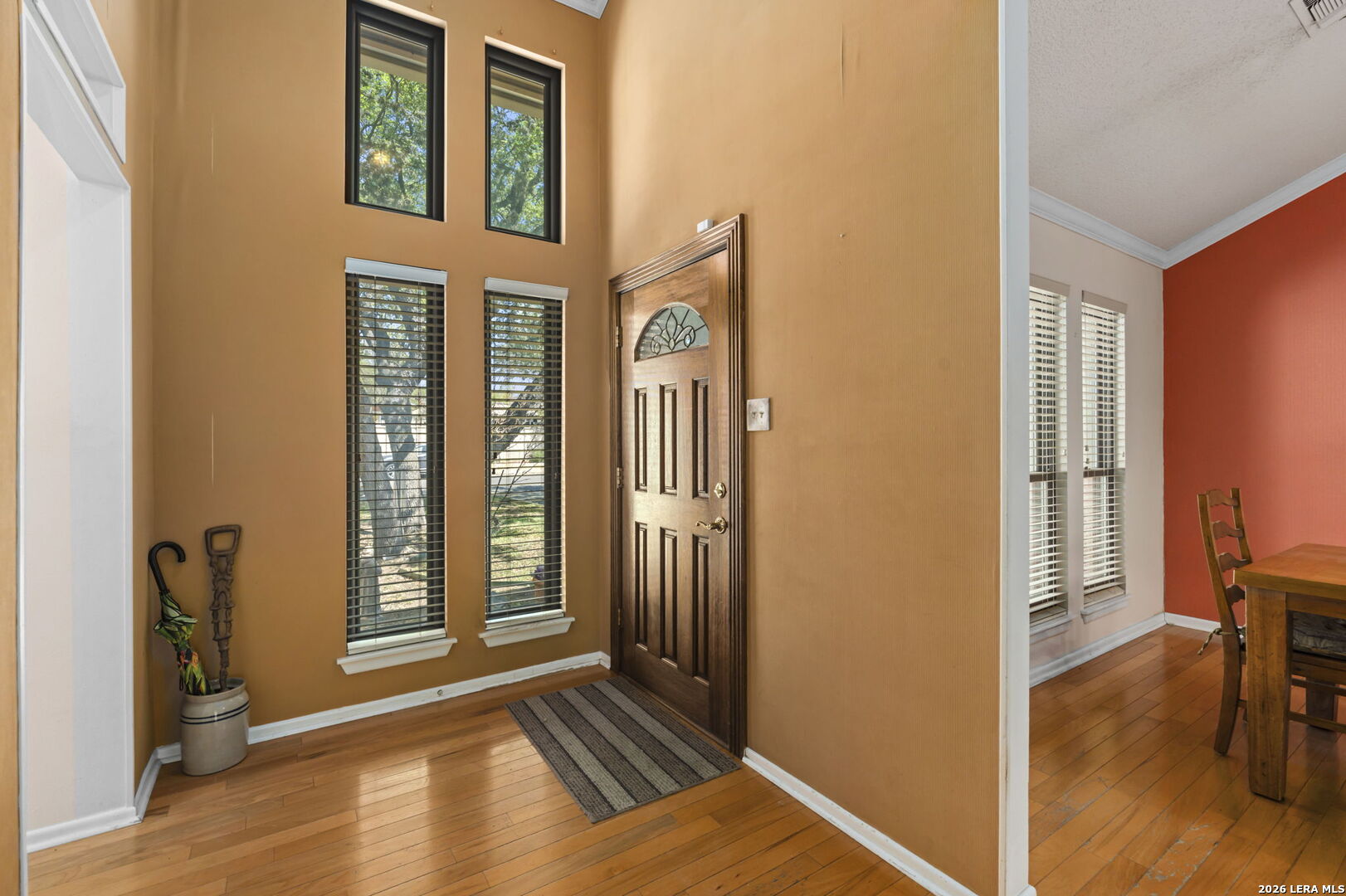 2422 Shadow Cliff St