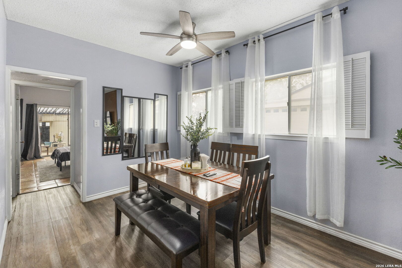 7123 Thrush View 8