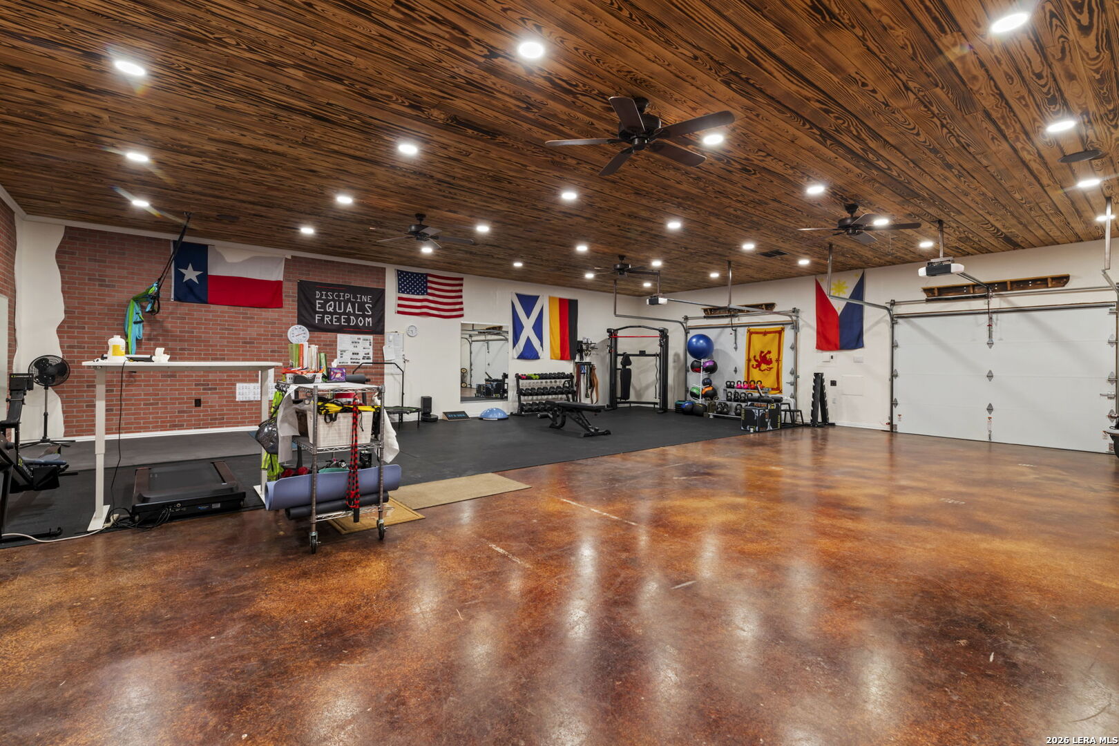 141 County Road 6869