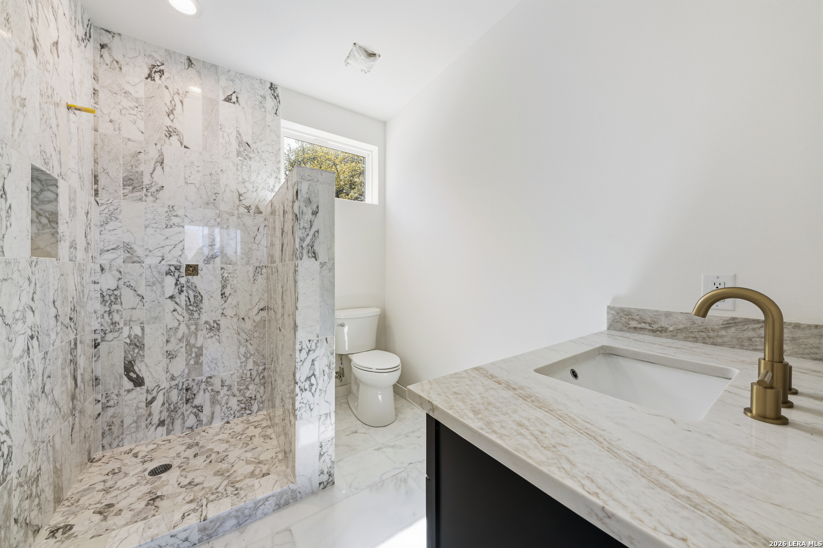 1123 ledge path