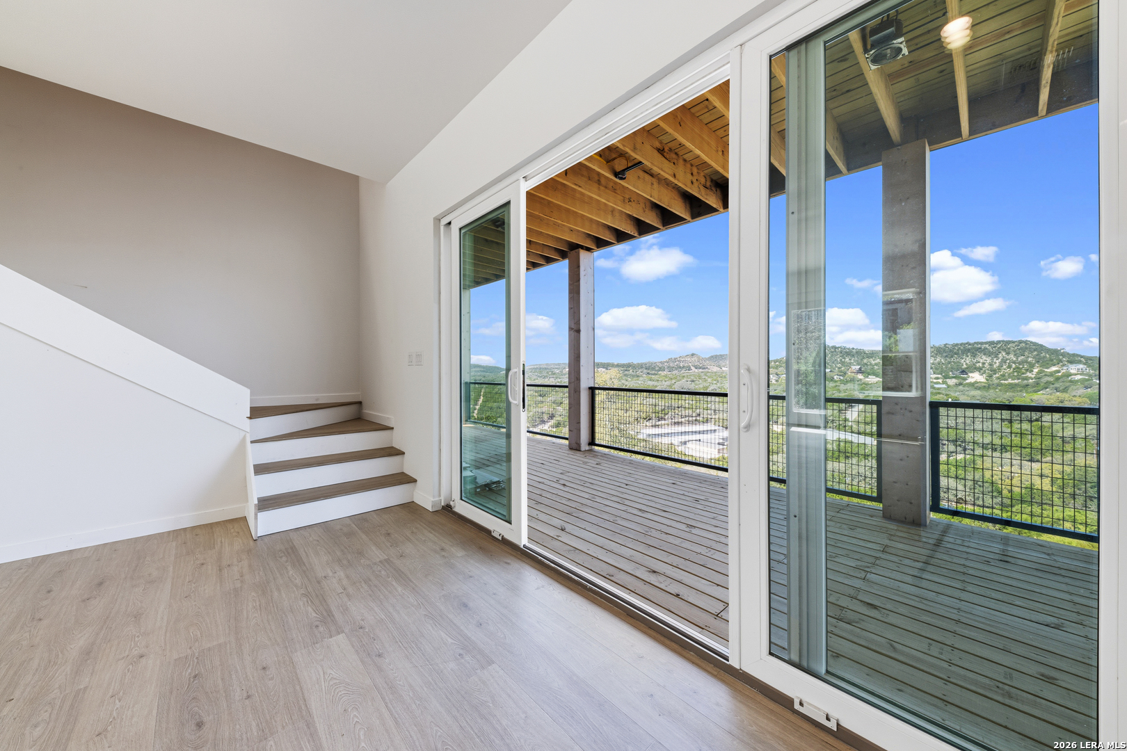 1123 ledge path