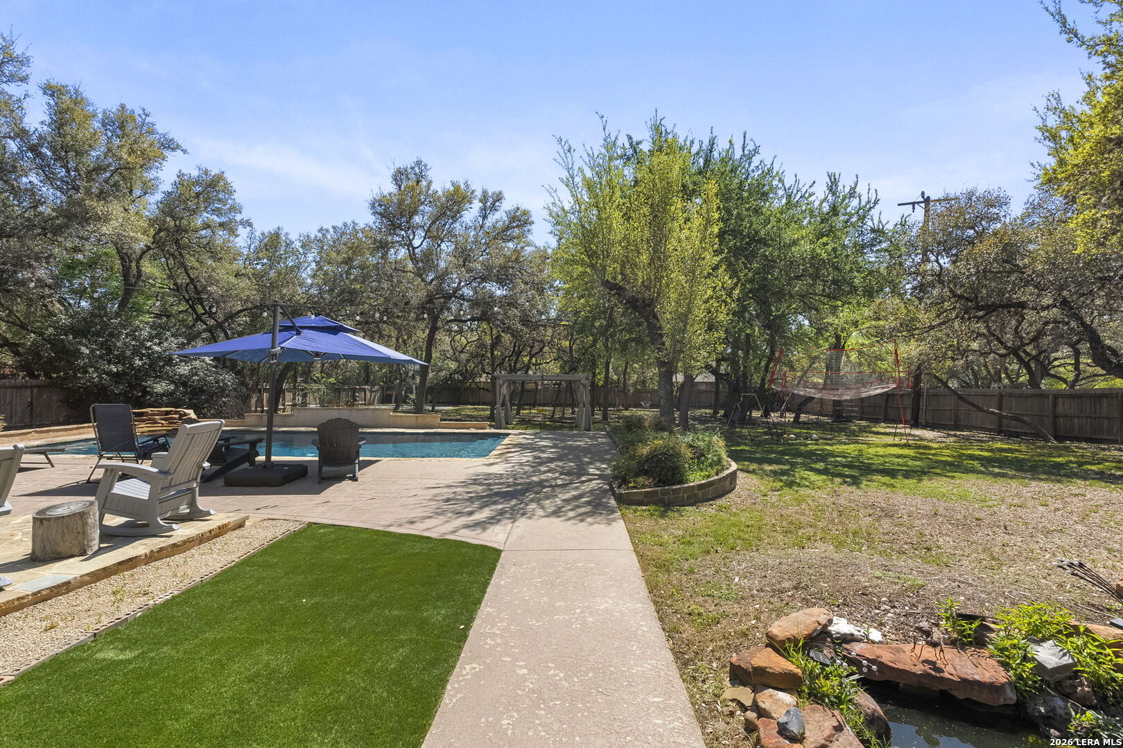 10918 Hunters Way