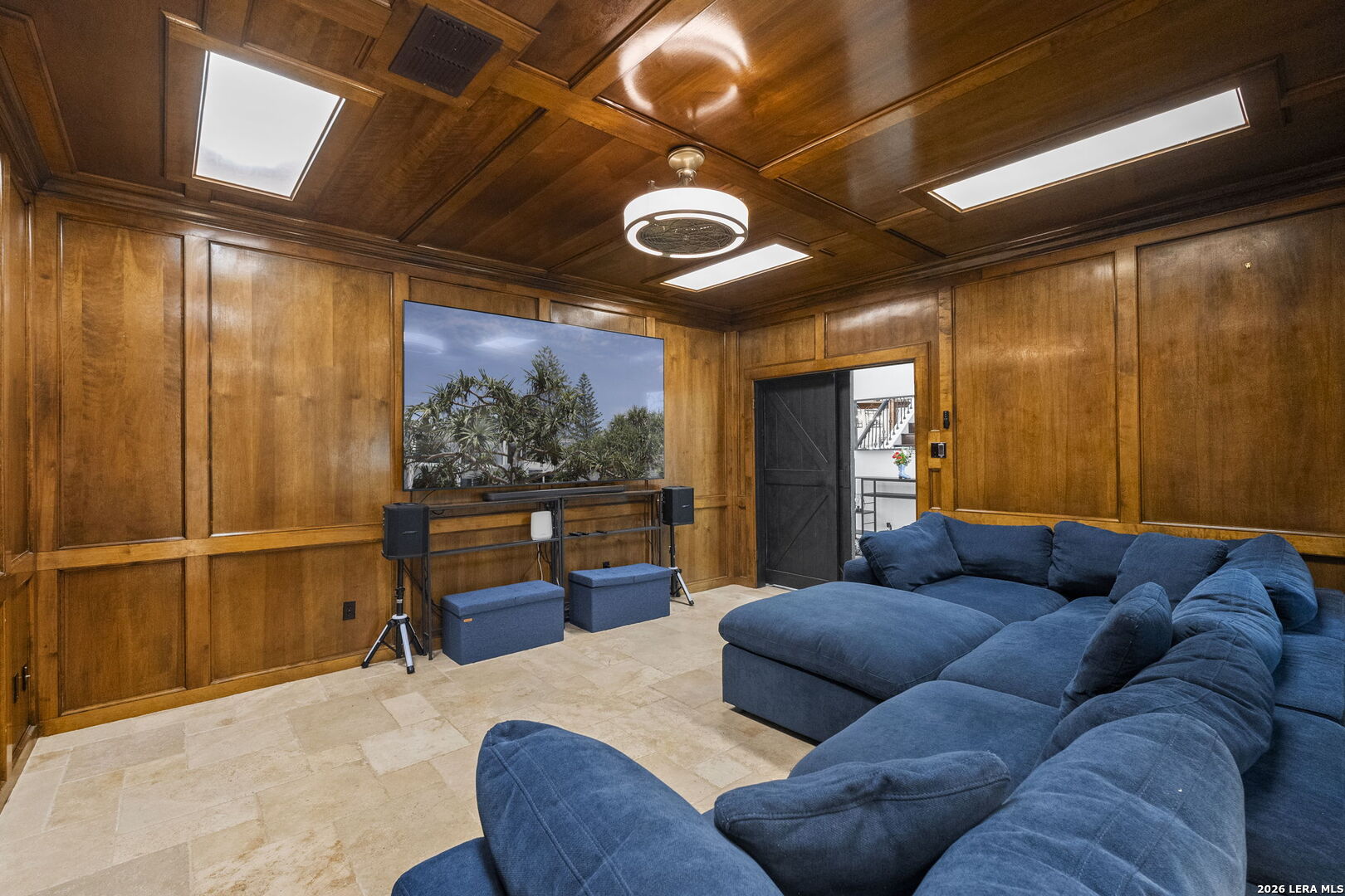 10918 Hunters Way