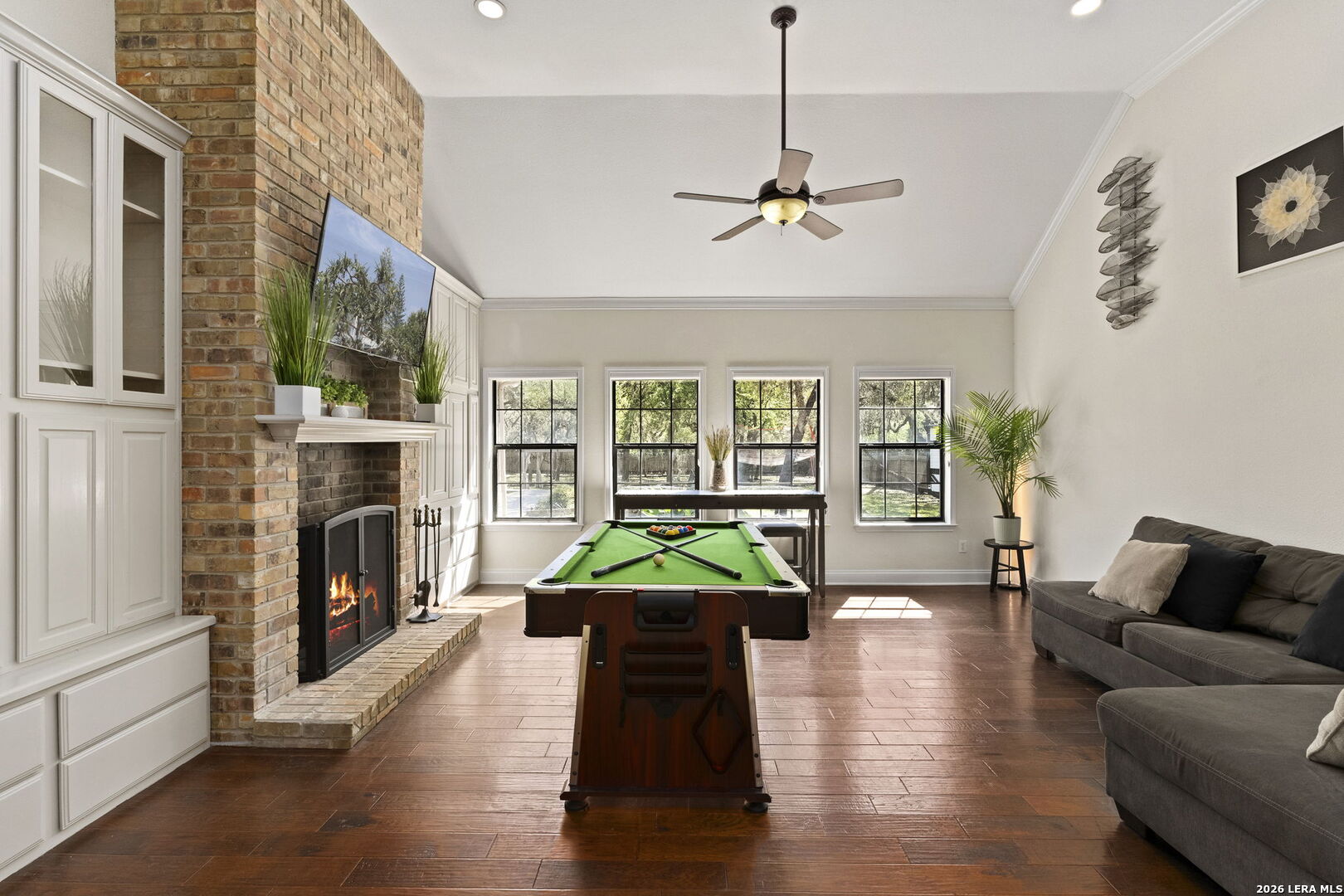 10918 Hunters Way