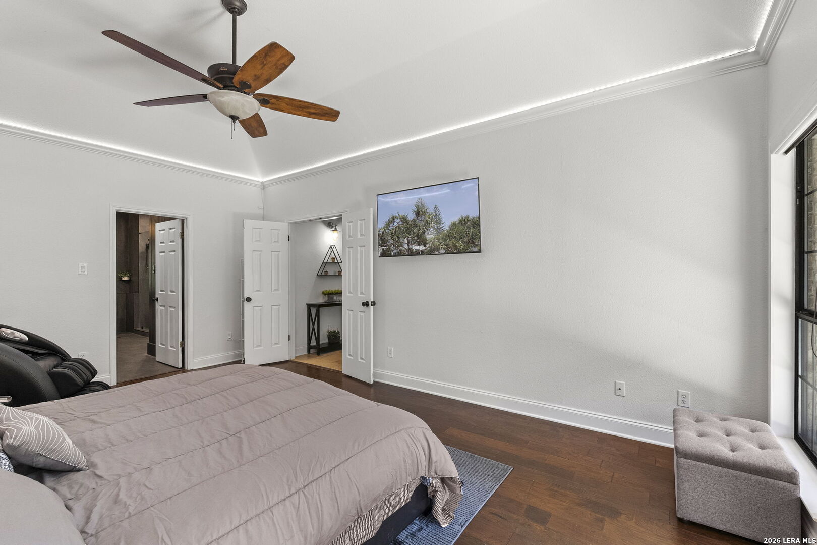 10918 Hunters Way