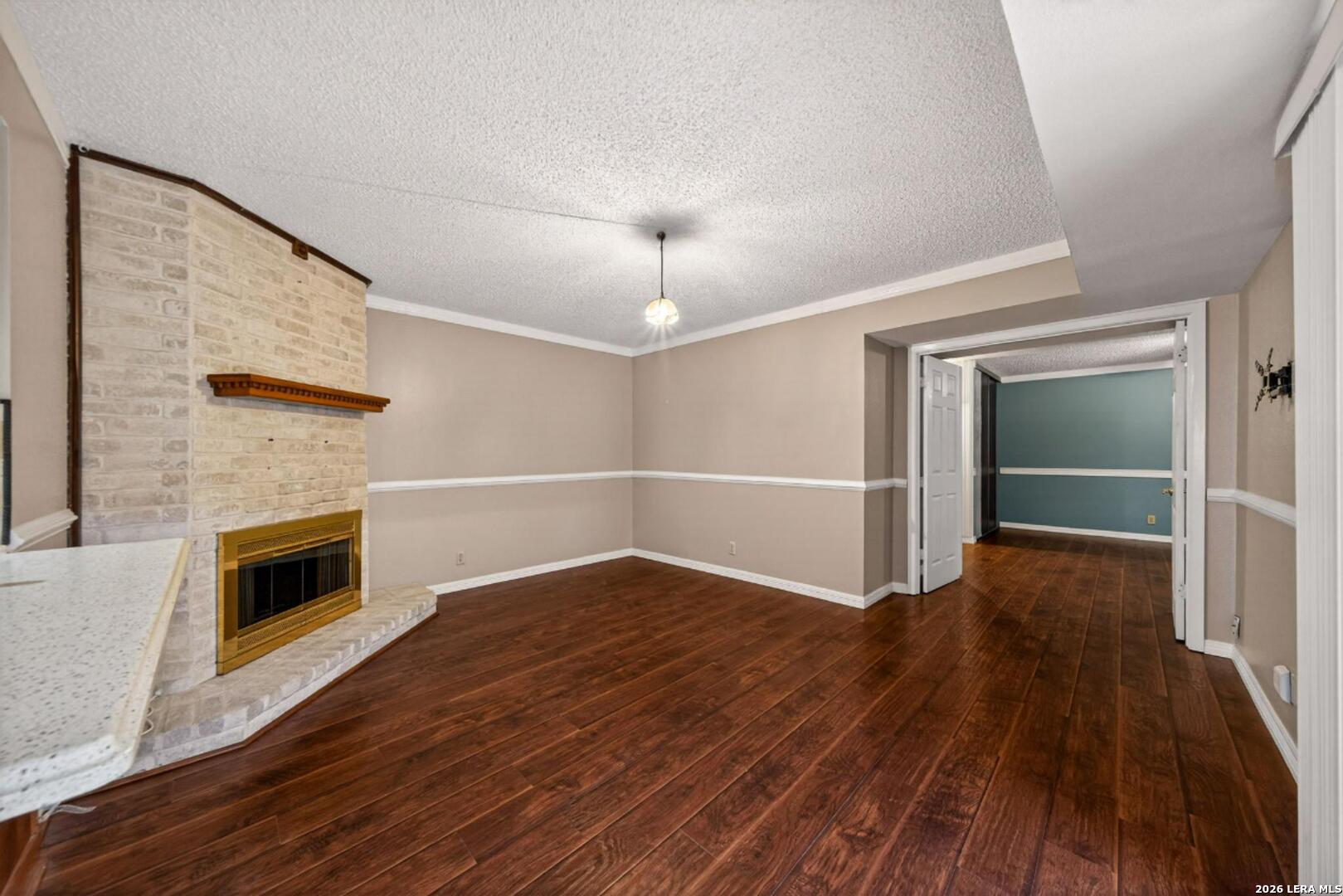 6750 Crown Ridge