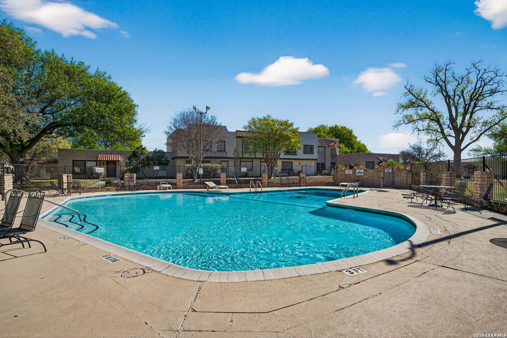 6750 Crown Ridge