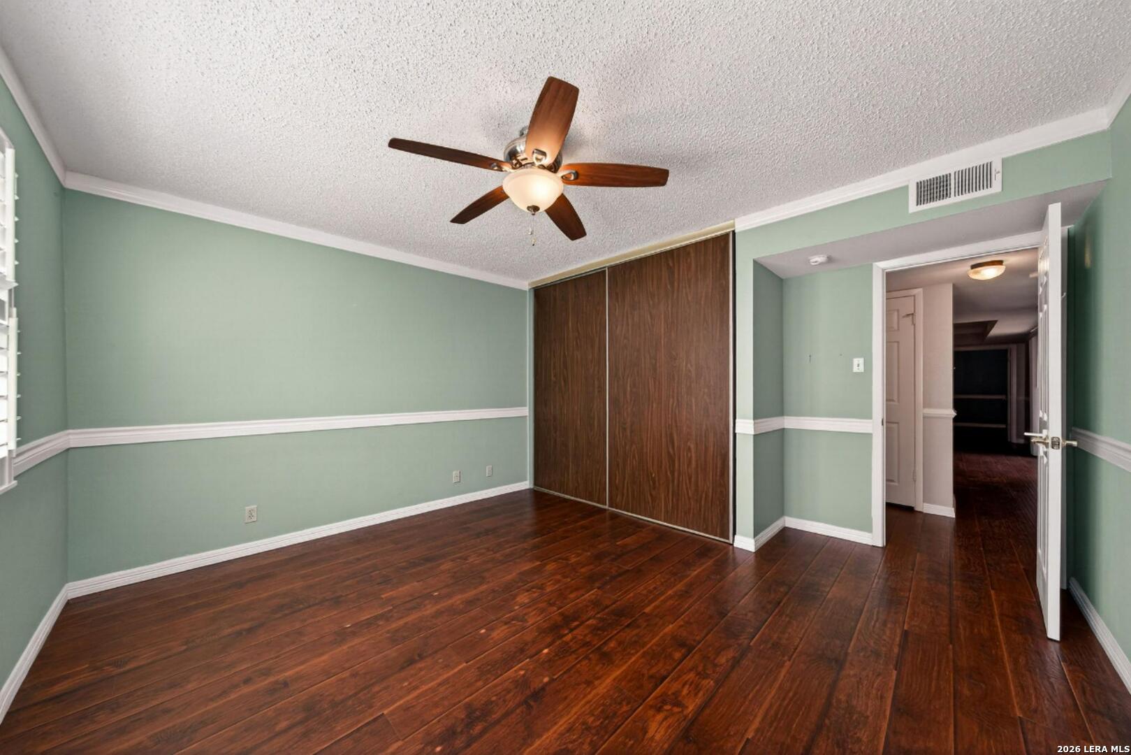 6750 Crown Ridge