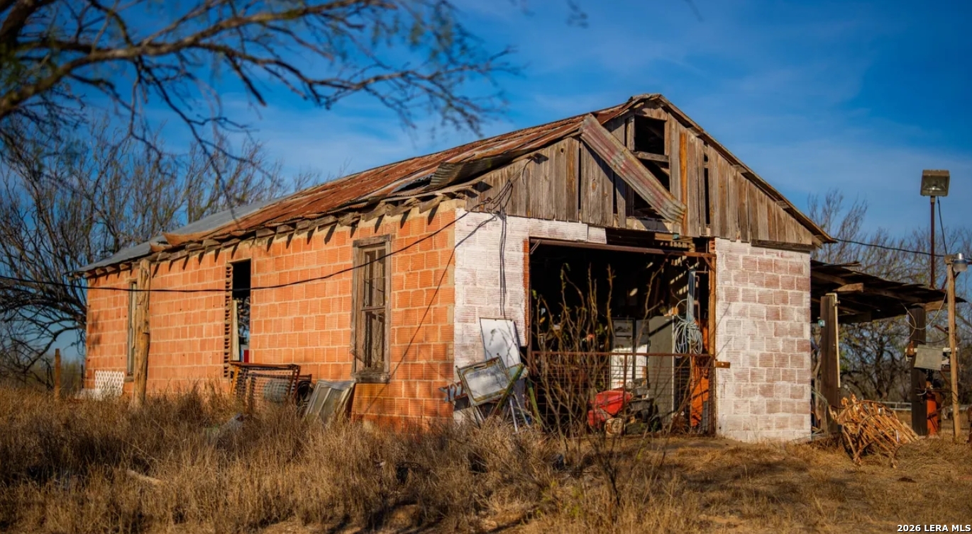 1799 Shumaca Road