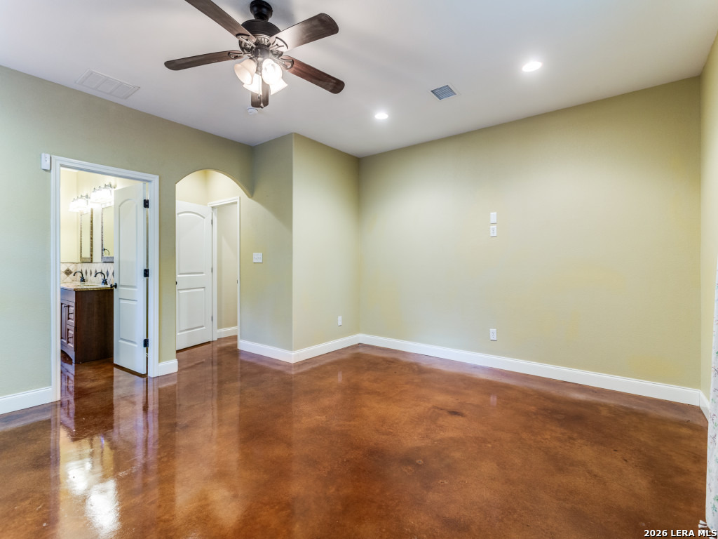 11154 Moorway