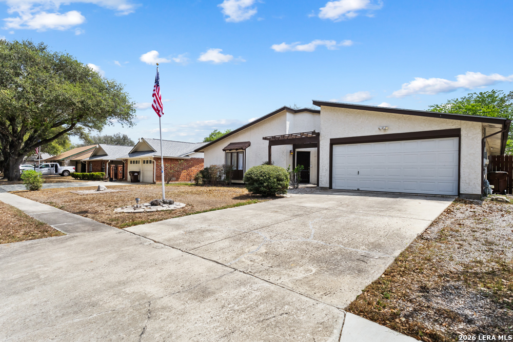 6714 Fair Lake Drive