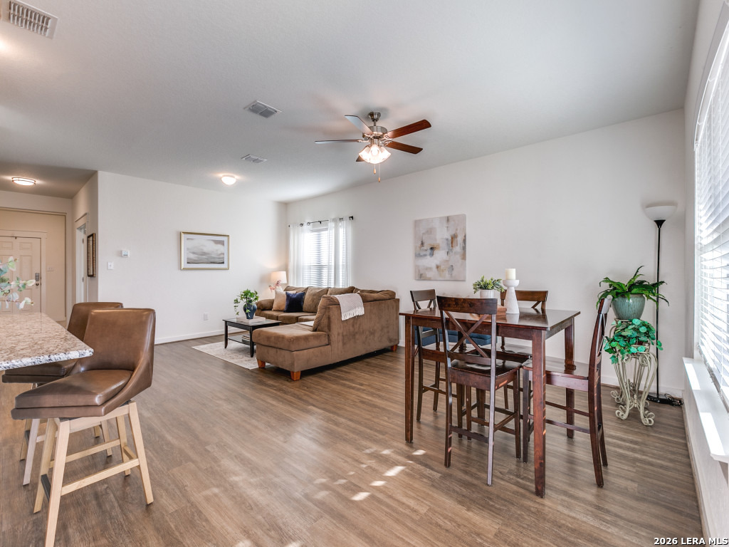 8207 Chasemont