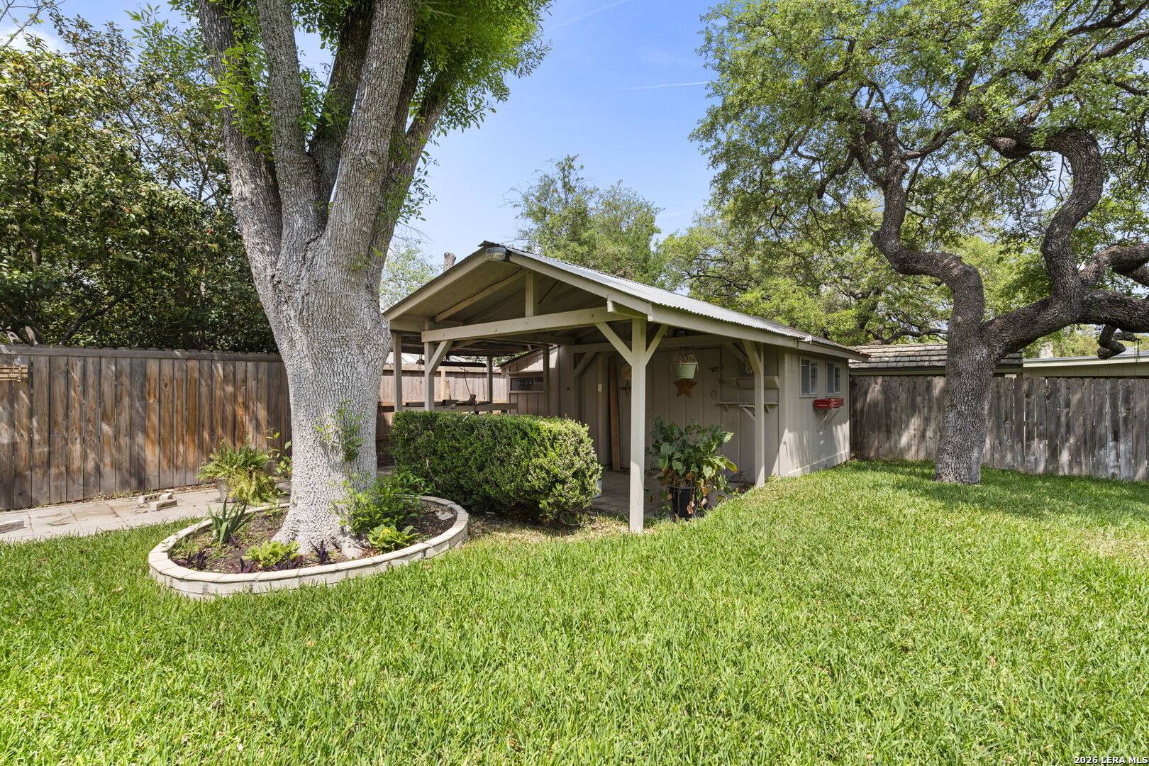 2031 Oak Vista
