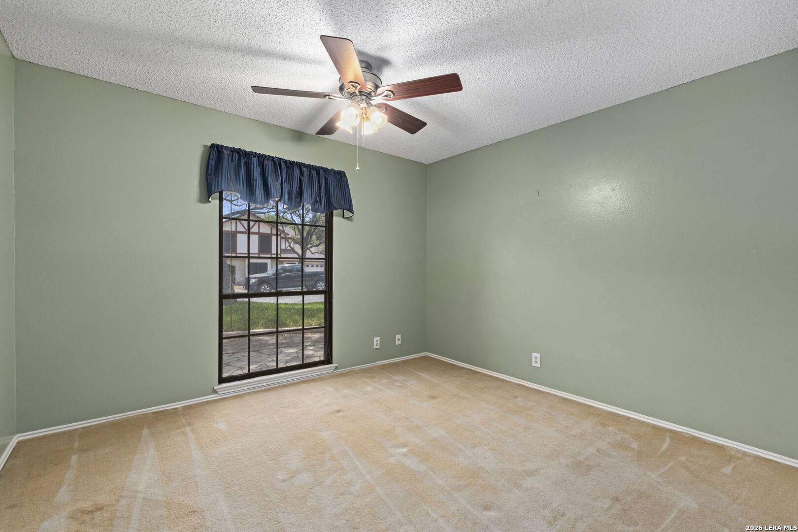 2031 Oak Vista