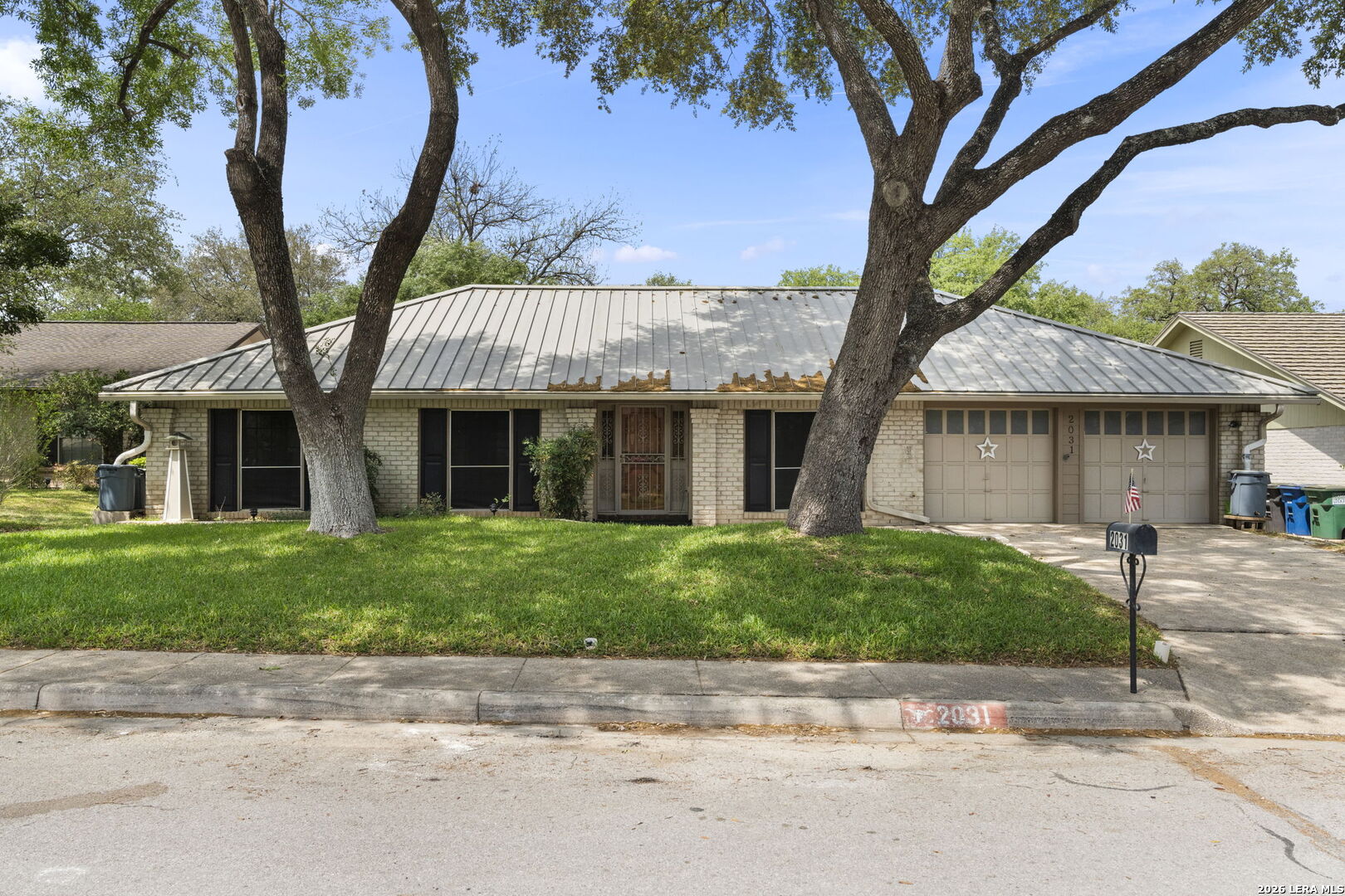 2031 Oak Vista