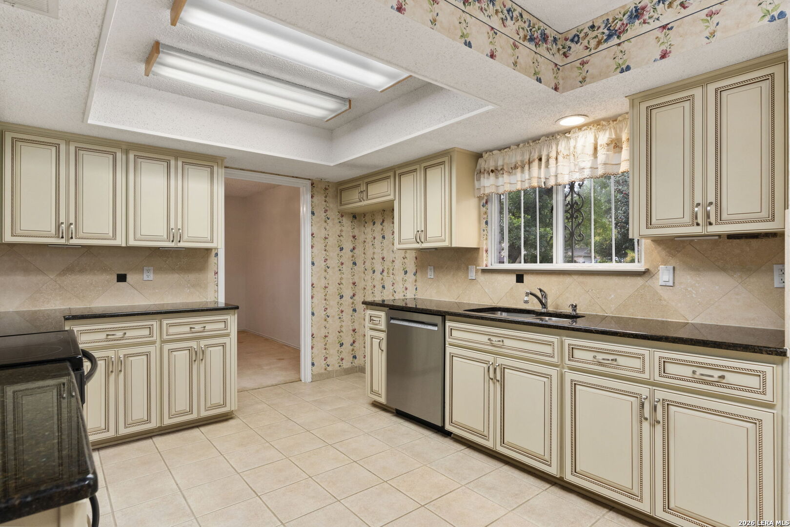 2031 Oak Vista