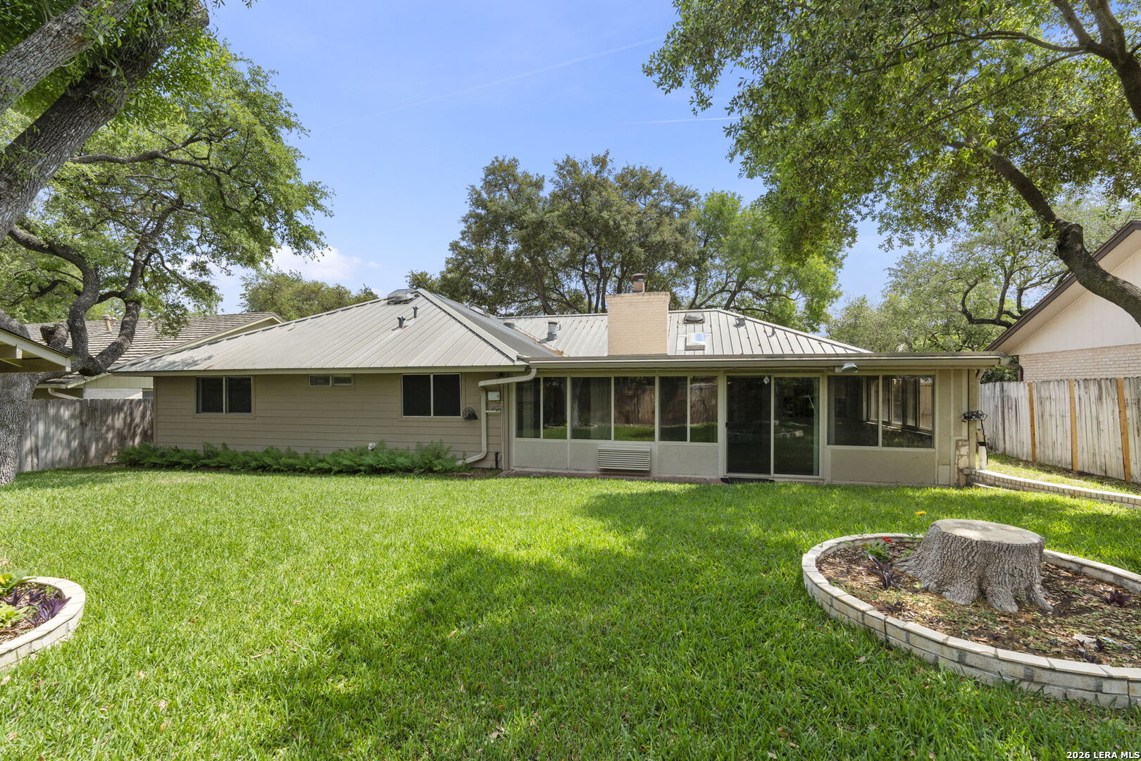 2031 Oak Vista