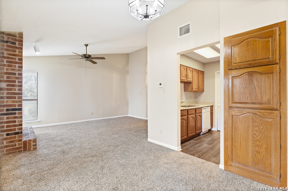 4839 Brandeis 923