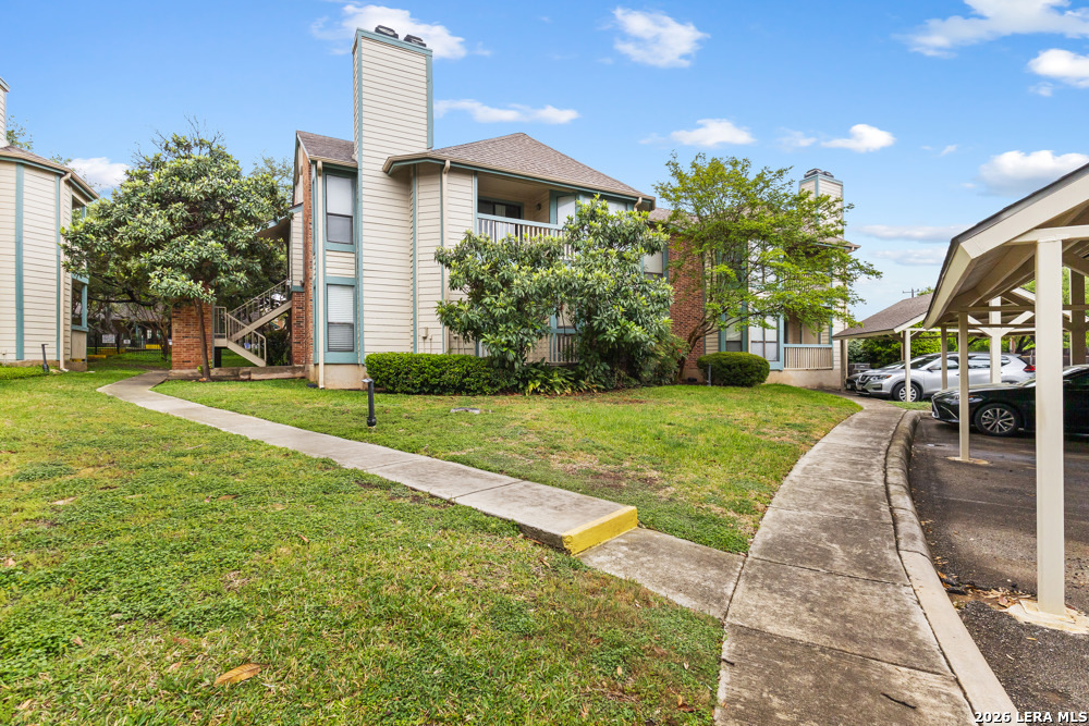 4839 Brandeis 923