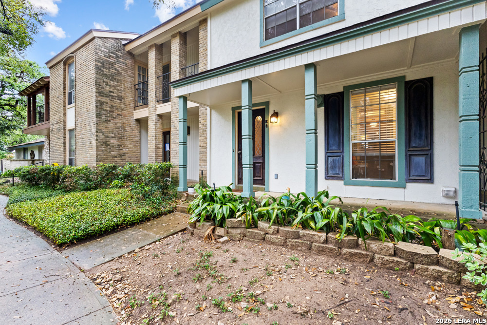 11303 Vance Jackson K2