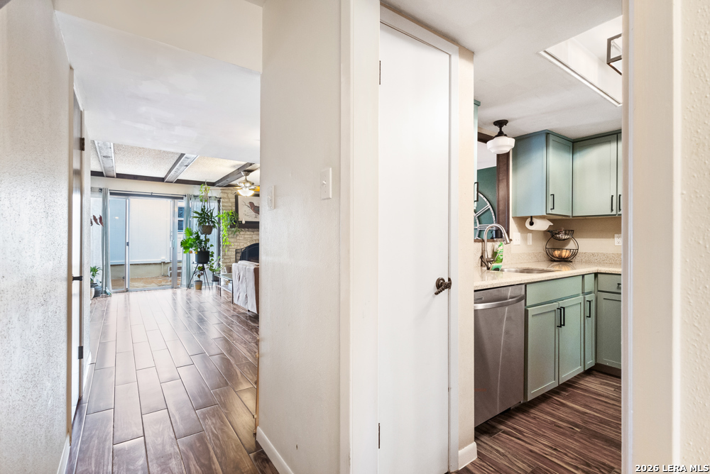 11303 Vance Jackson K2