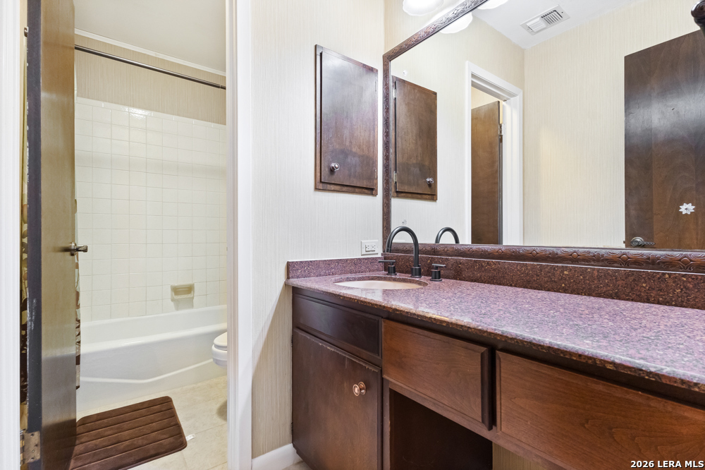 11303 Vance Jackson K2