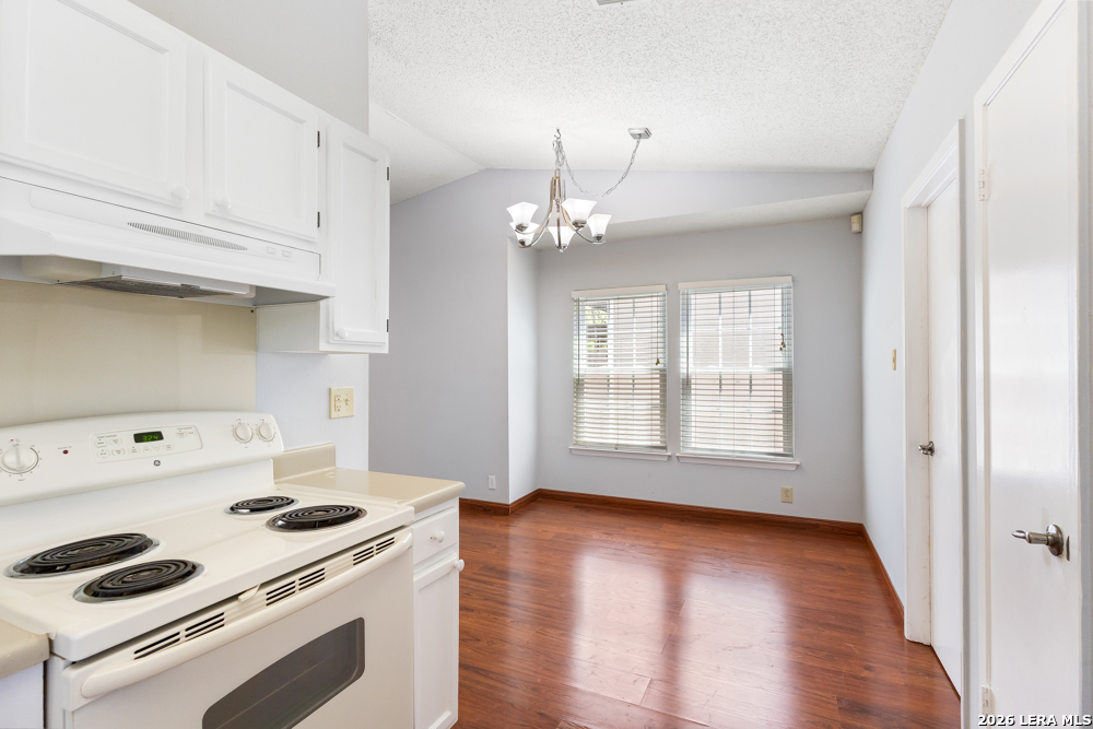 9929 Village Briar