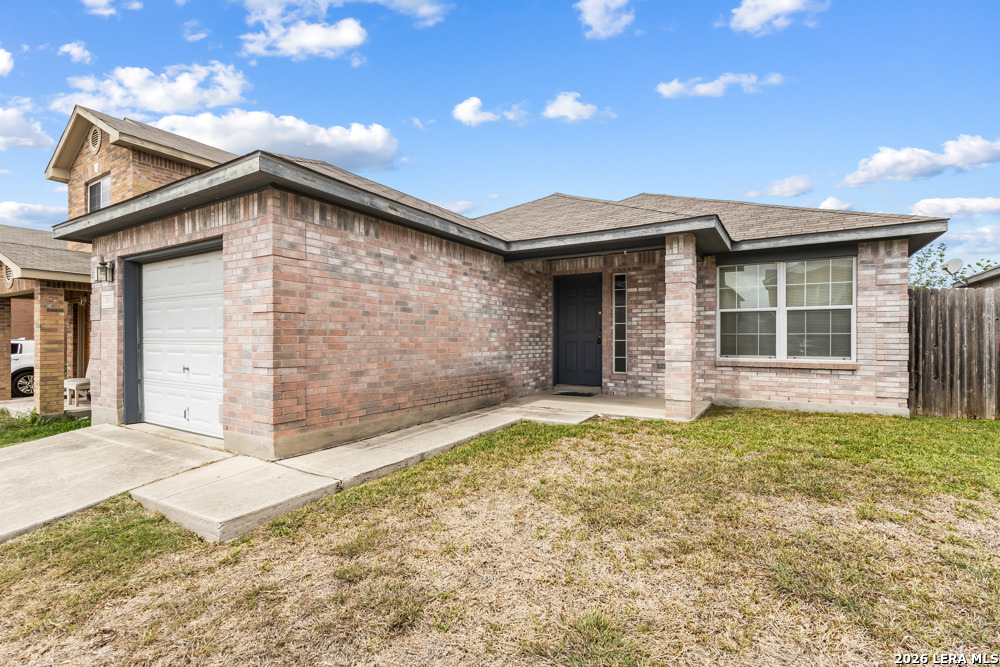 8304 Heights Valley